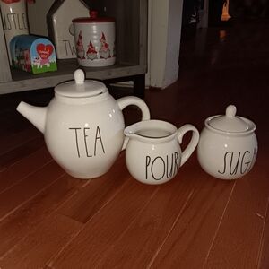 Rae Dunn Tea Pour Sugar Set